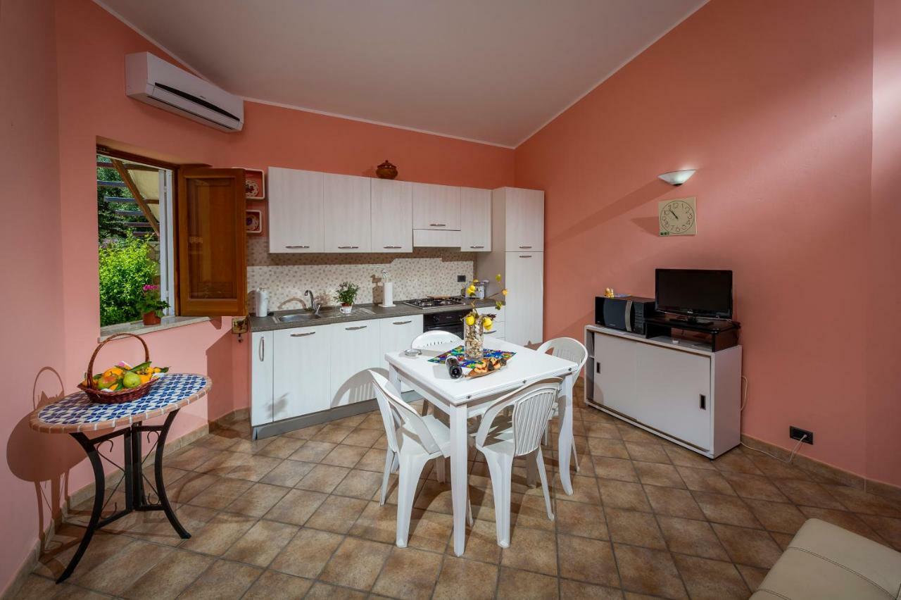 Villa Oasi Del Relax Castellammare del Golfo Bagian luar foto